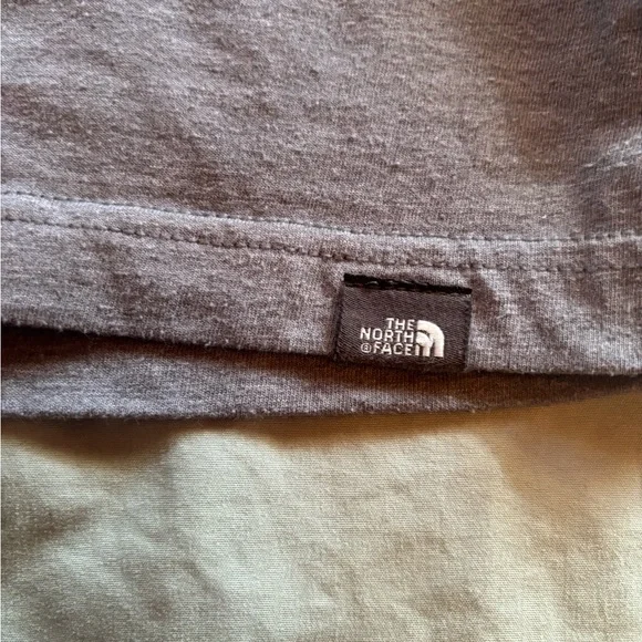 The North Face Gray 'Get Lost' Tee - Picture 3 of 6